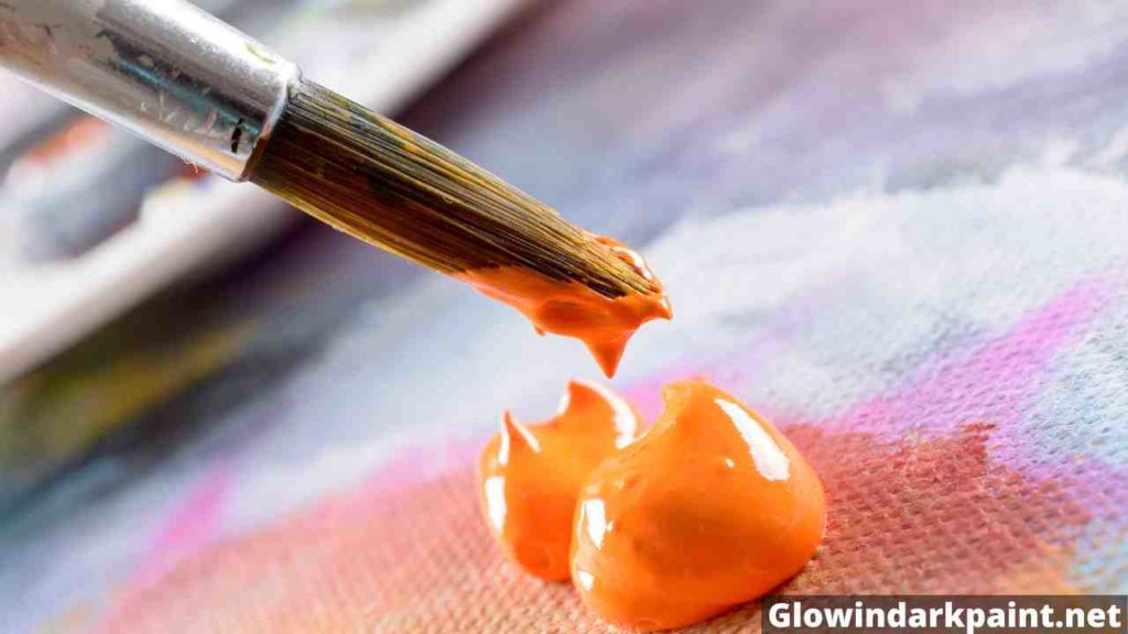 If you wanted to add some vibrancy in your glow in the dark paint, you might want to add some acrylic color. But can you add acrylic color in your glow paint. Does it work on the paint, let us see it.