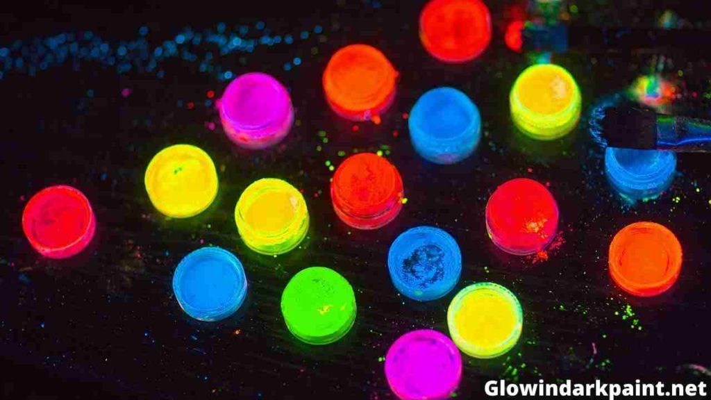 How to make Blue Glow in the Dark Paint - Ways to make blue glow paint